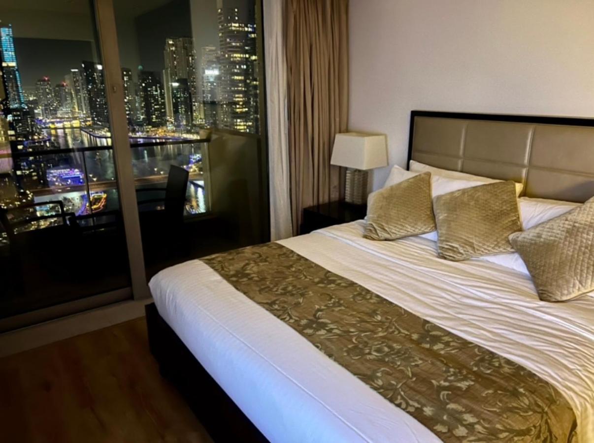 Address Marina Mall Suites - Full Marina Views, Balcony, Kitchen & Parking دبي