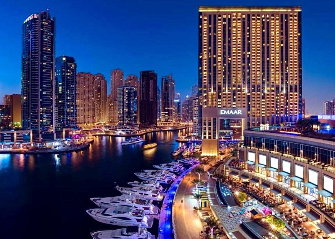 Address Marina Mall - Full Marina Views, Balcony, Kitchen & Parking * Dubaï